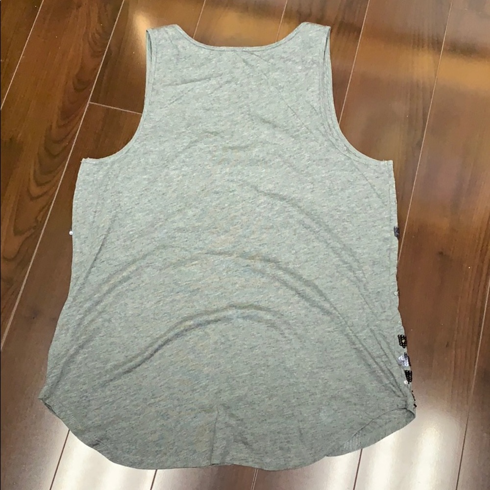 Express tank top - Picture 4 of 4